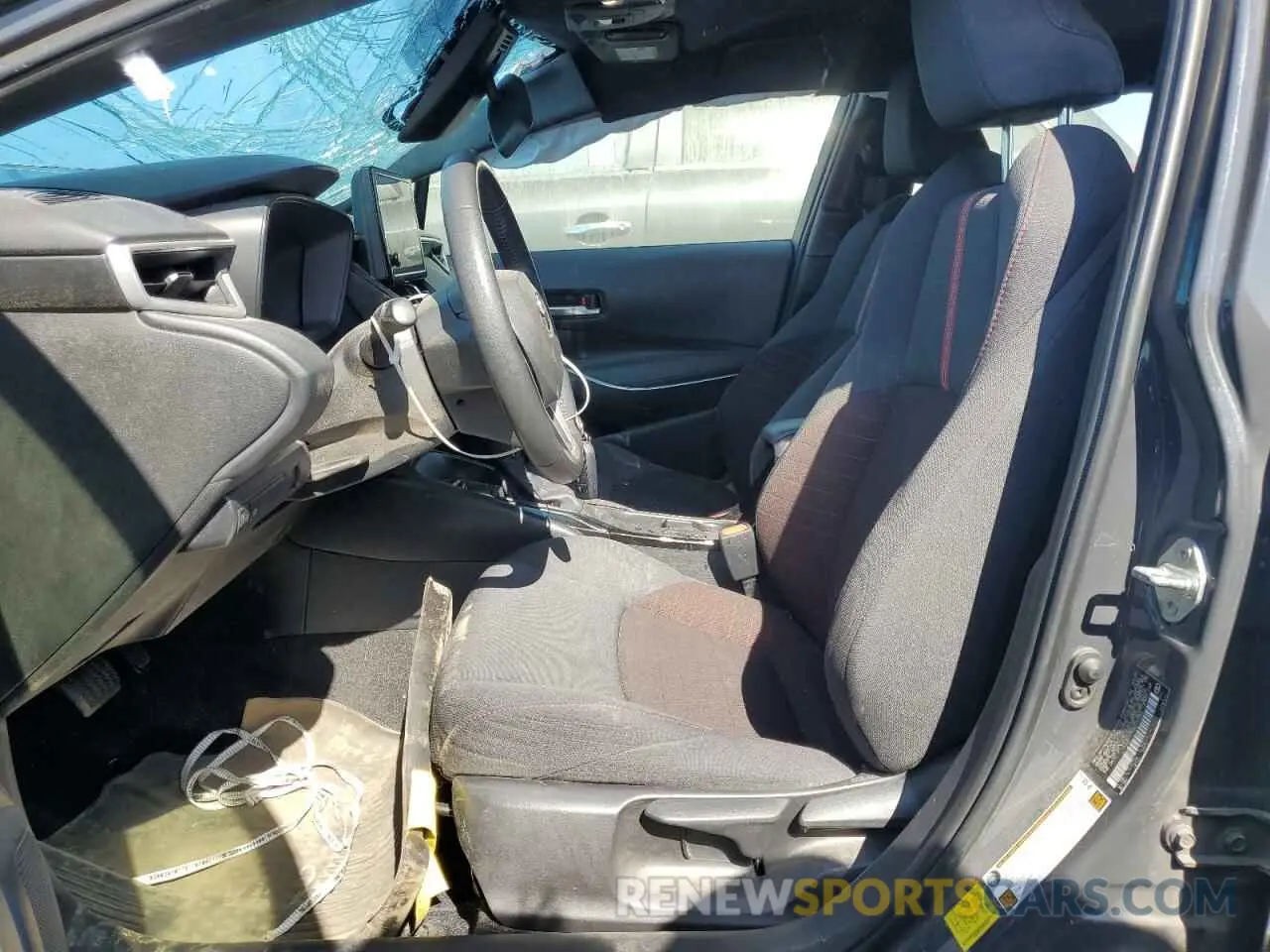 7 Photograph of a damaged car JTDS4MCE3R3520183 TOYOTA COROLLA 2024