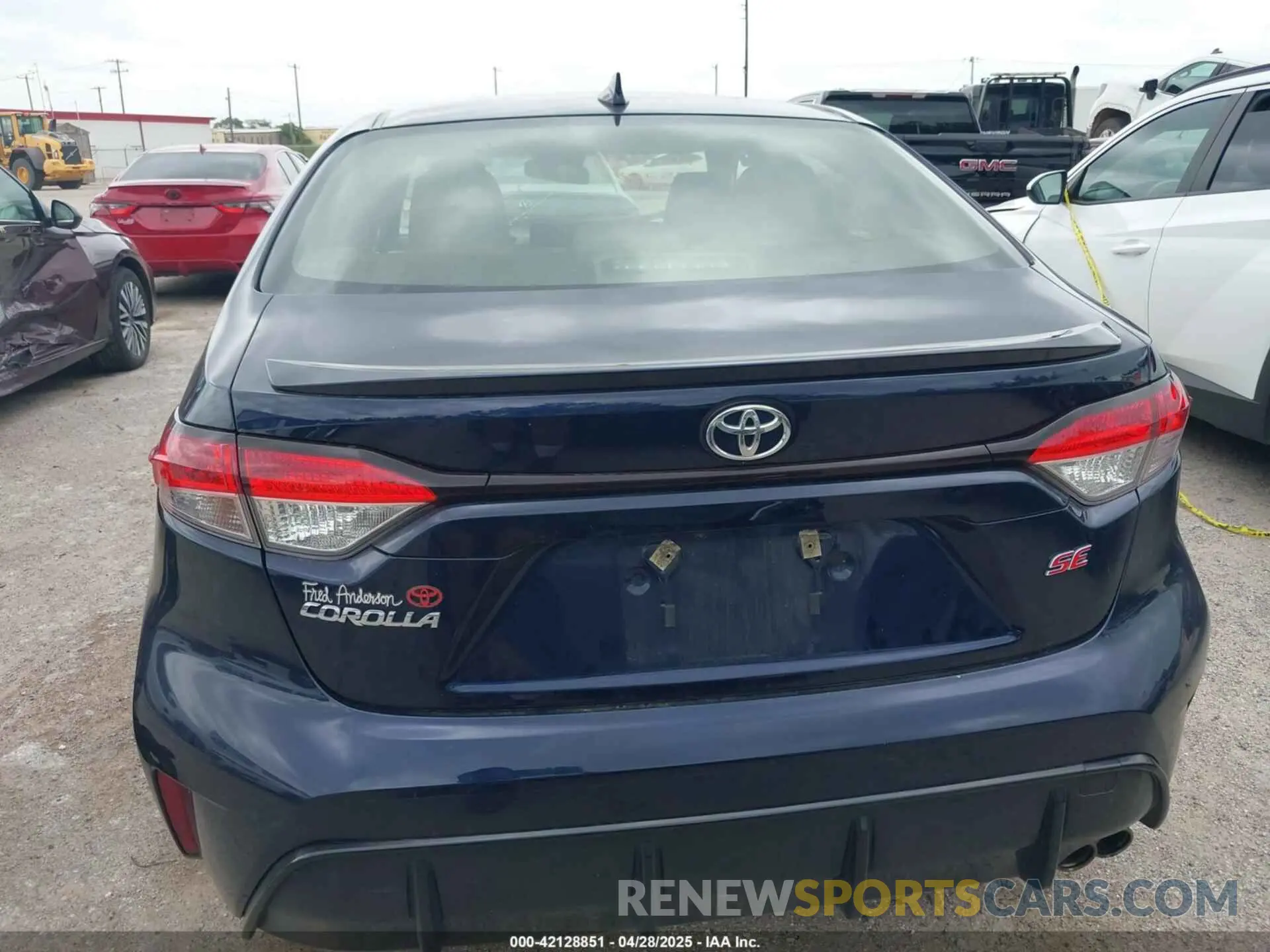 15 Photograph of a damaged car JTDS4MCE5RJ103854 TOYOTA COROLLA 2024