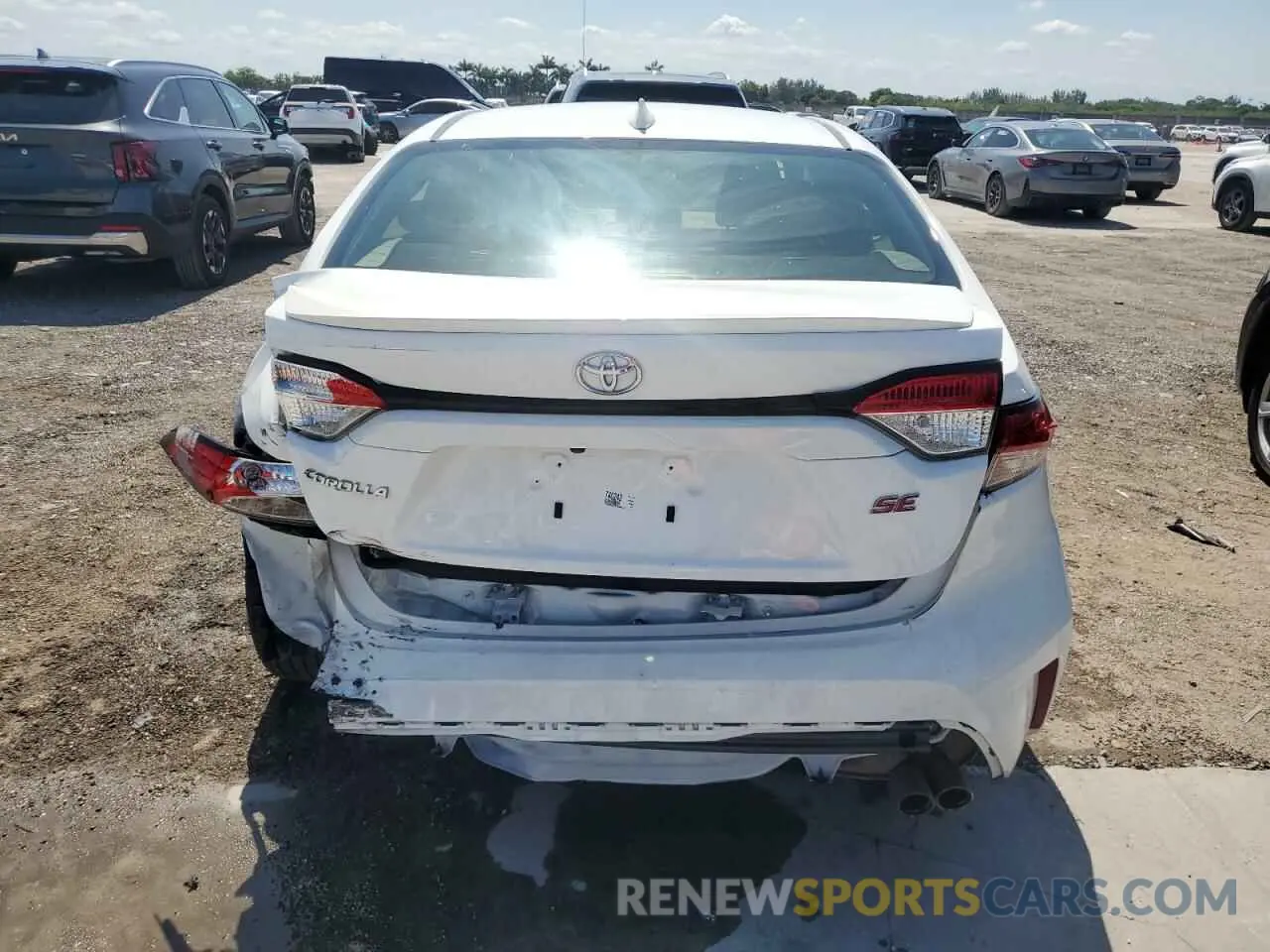 6 Photograph of a damaged car JTDS4MCE7R3522504 TOYOTA COROLLA 2024