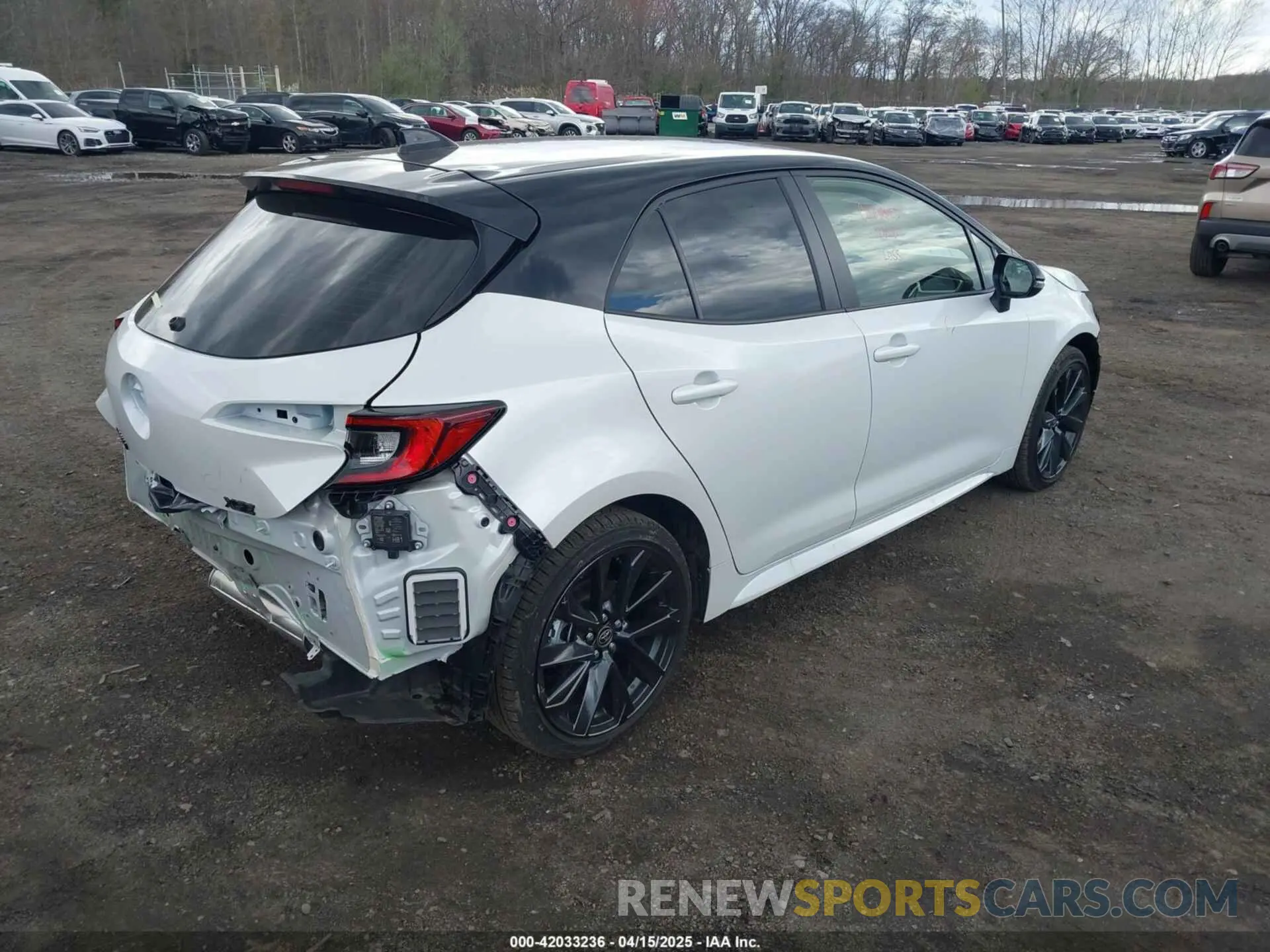 4 Photograph of a damaged car JTNC4MBE6R3215200 TOYOTA COROLLA 2024