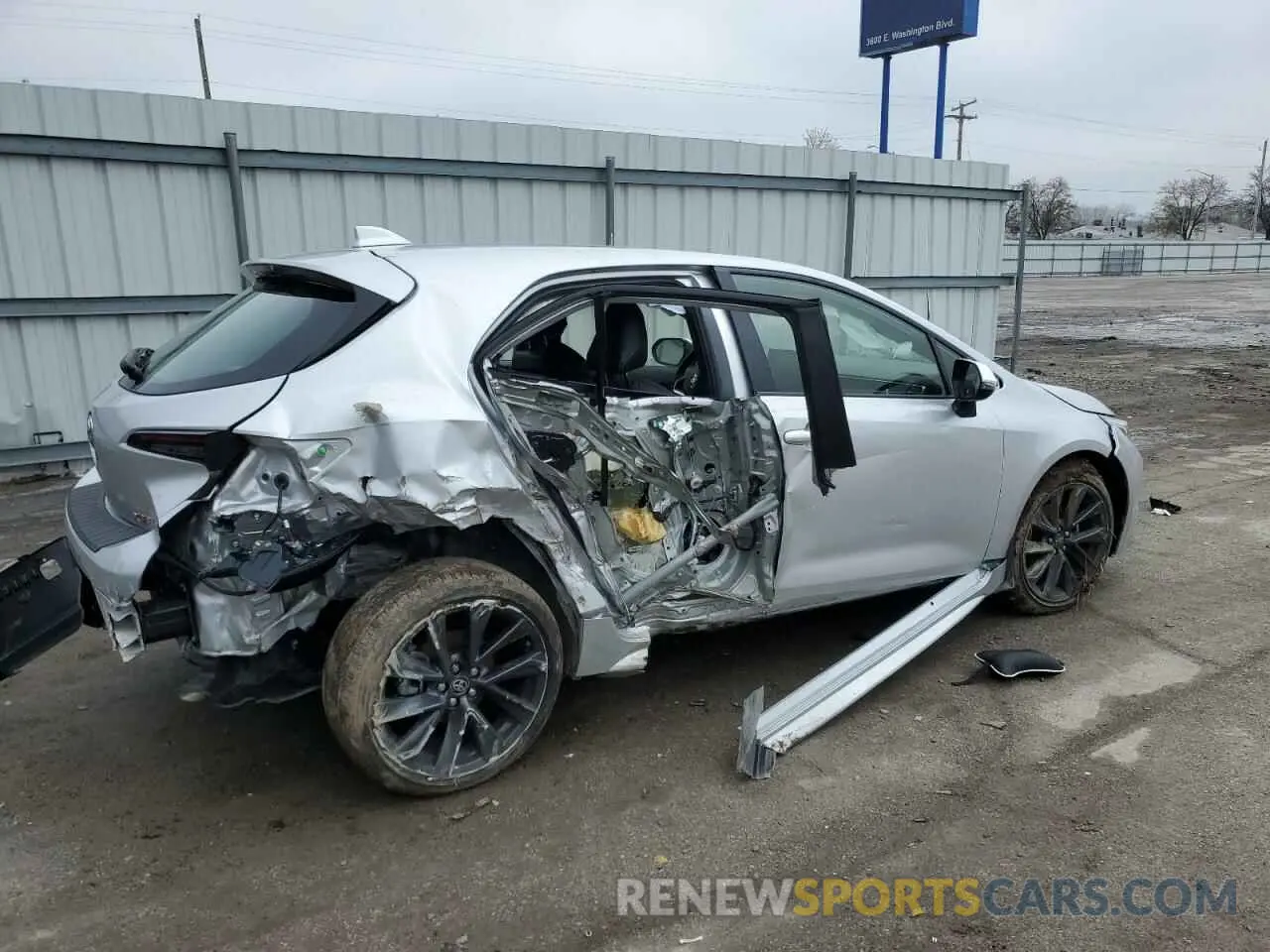 3 Photograph of a damaged car JTNC4MBEXR3226488 TOYOTA COROLLA 2024