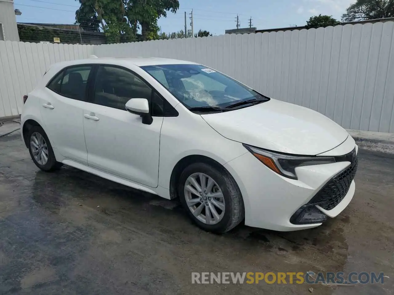 4 Photograph of a damaged car JTND4MBE4R3216513 TOYOTA COROLLA 2024