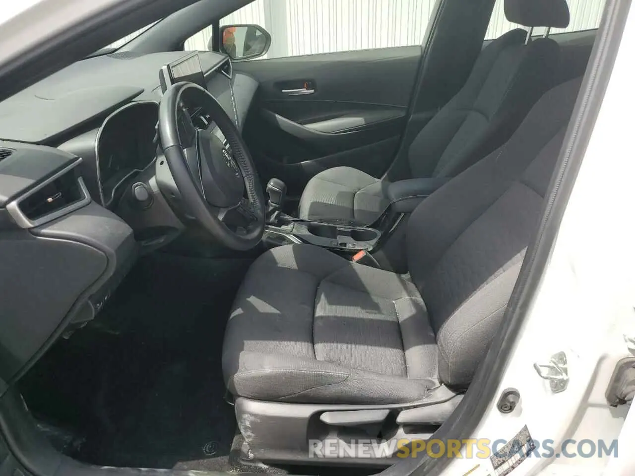 7 Photograph of a damaged car JTND4MBE4R3216513 TOYOTA COROLLA 2024