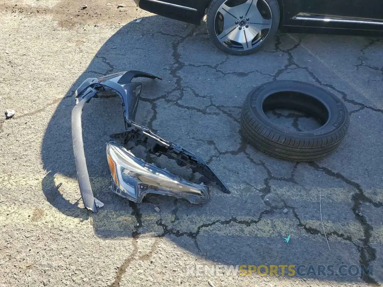 13 Photograph of a damaged car JTND4MBE7R3215002 TOYOTA COROLLA 2024