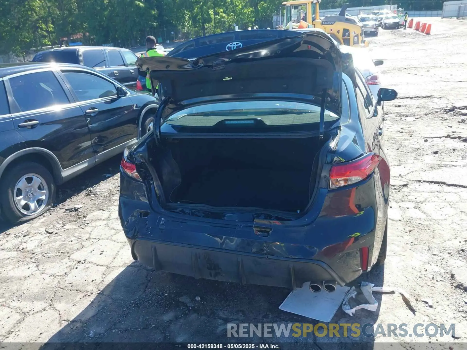 6 Photograph of a damaged car 5YFB4MCE0SP223353 TOYOTA COROLLA 2025