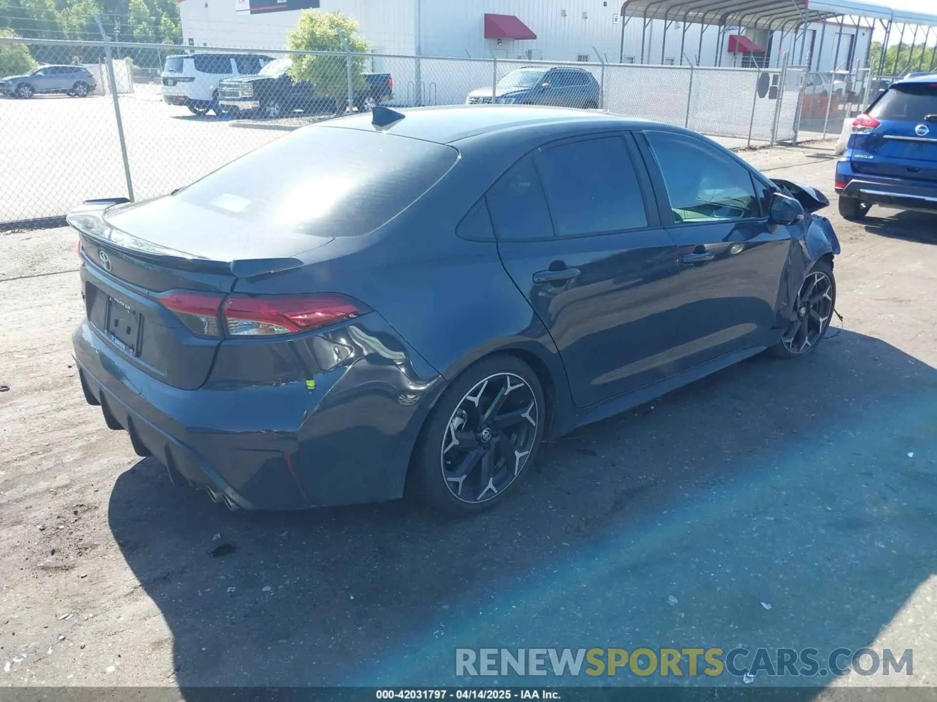 4 Photograph of a damaged car 5YFB4MCE7SP220319 TOYOTA COROLLA 2025