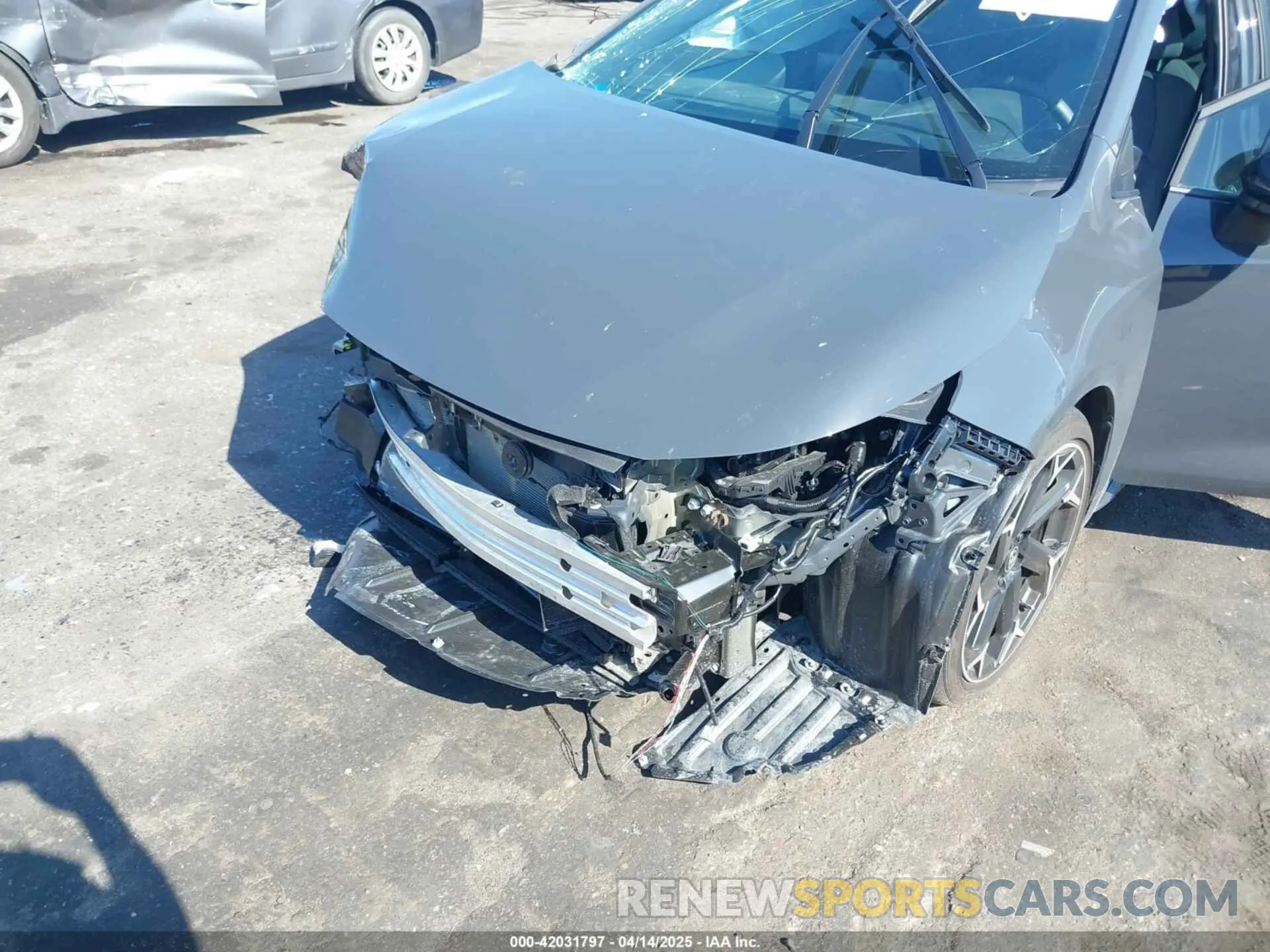 6 Photograph of a damaged car 5YFB4MCE7SP220319 TOYOTA COROLLA 2025
