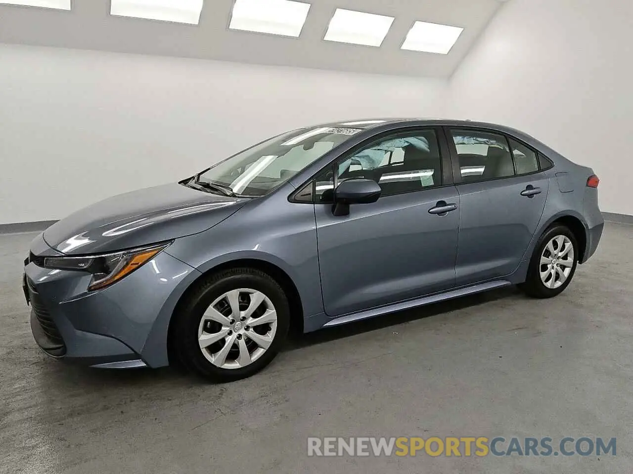 1 Photograph of a damaged car 5YFB4MDE0SP245531 TOYOTA COROLLA 2025