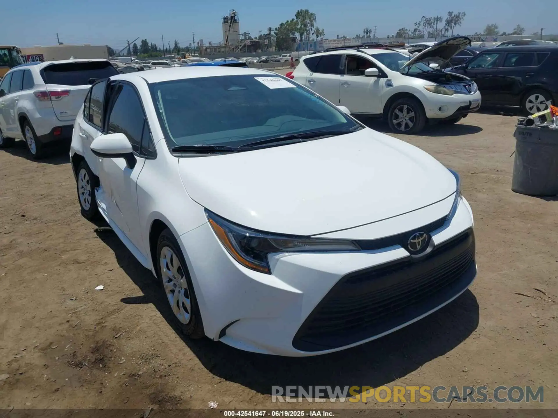 1 Photograph of a damaged car 5YFB4MDE0SP253385 TOYOTA COROLLA 2025