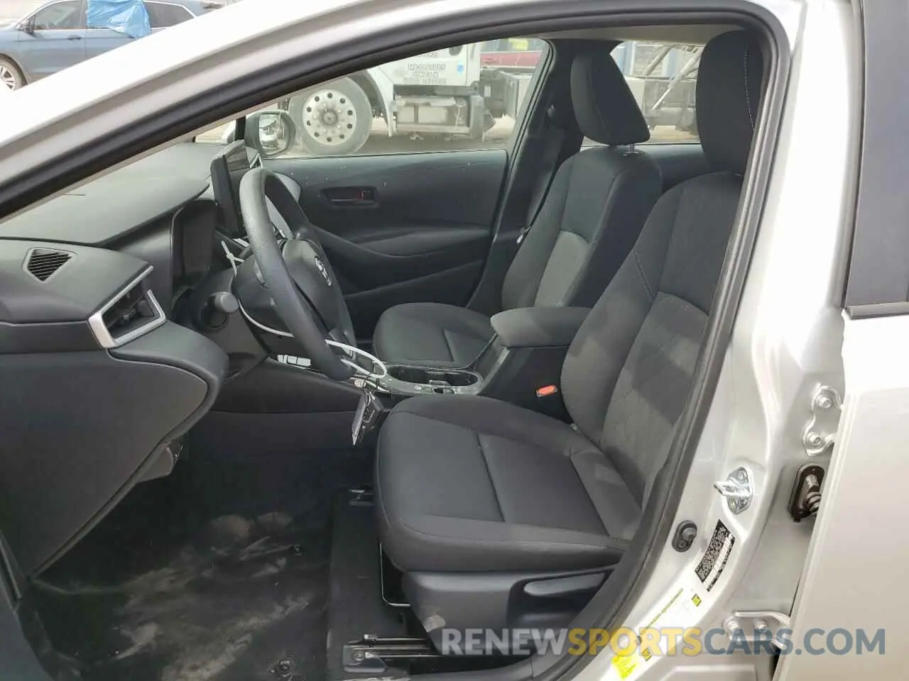 7 Photograph of a damaged car 5YFB4MDE0SP259901 TOYOTA COROLLA 2025