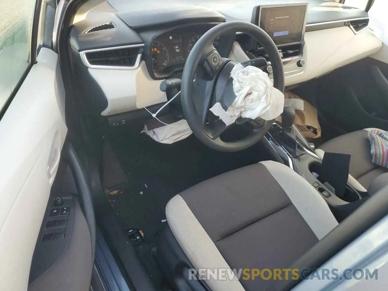 8 Photograph of a damaged car 5YFB4MDE0SP277881 TOYOTA COROLLA 2025
