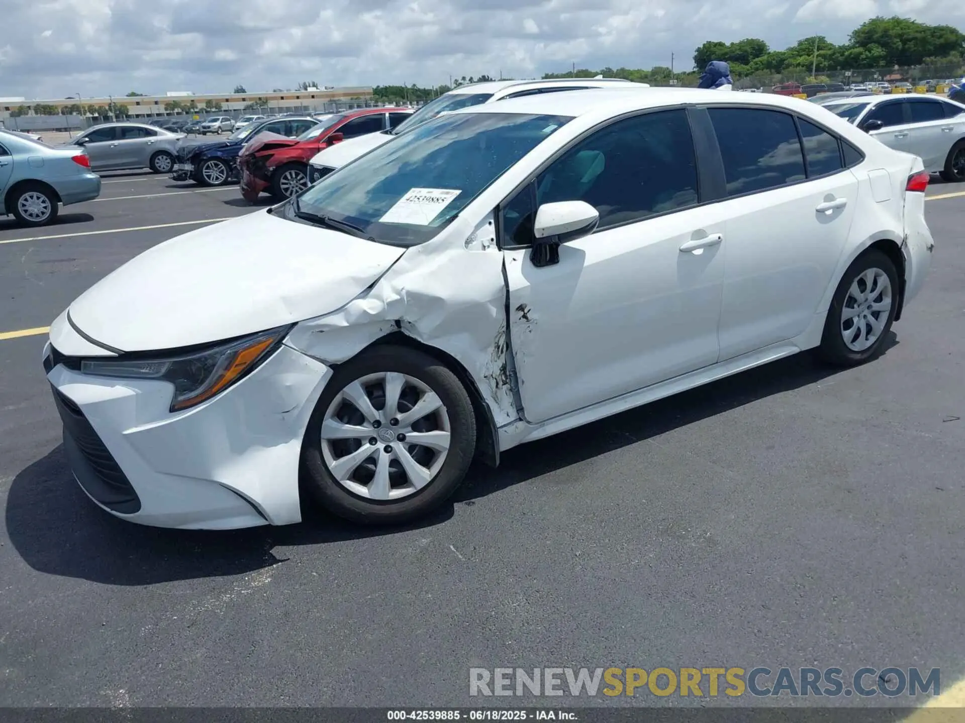 2 Photograph of a damaged car 5YFB4MDE1SP231993 TOYOTA COROLLA 2025