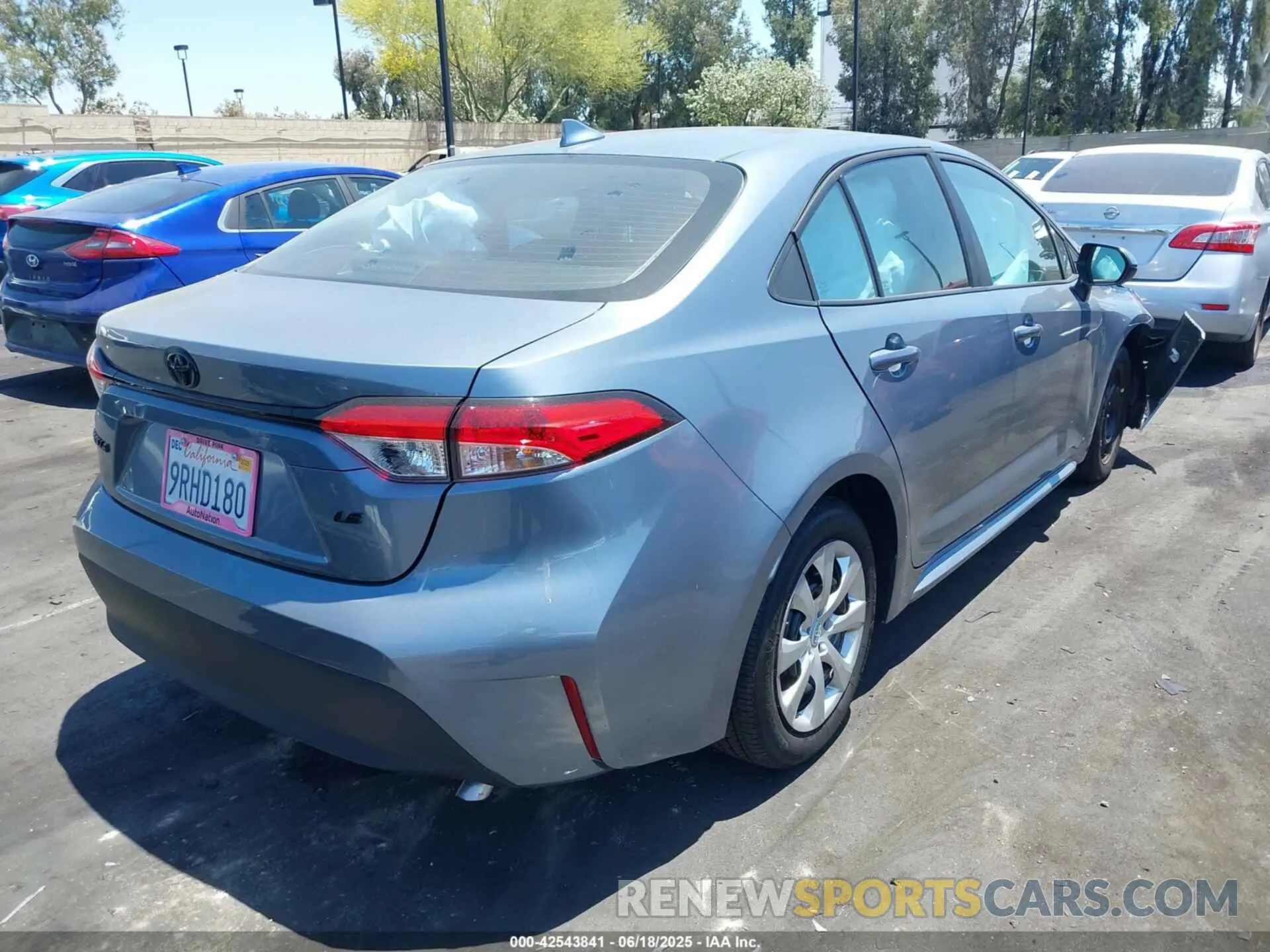 4 Photograph of a damaged car 5YFB4MDE1SP247434 TOYOTA COROLLA 2025