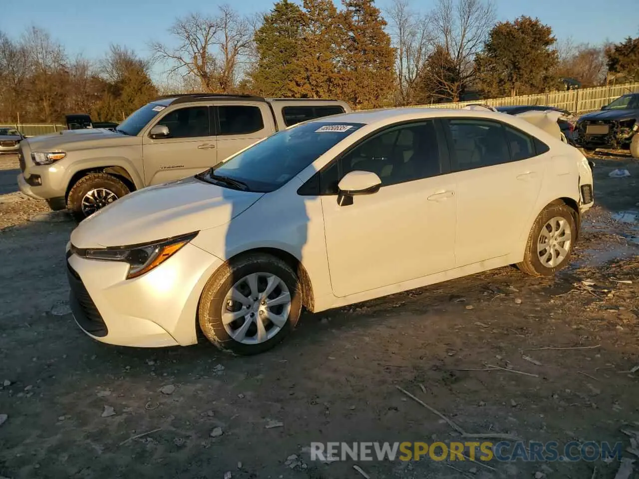 1 Photograph of a damaged car 5YFB4MDE1SP249667 TOYOTA COROLLA 2025