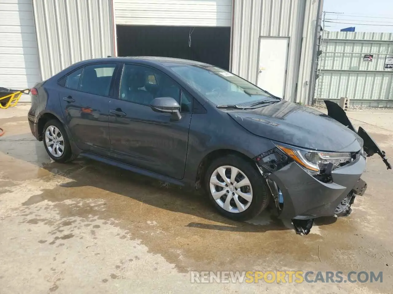 4 Photograph of a damaged car 5YFB4MDE1SP253668 TOYOTA COROLLA 2025