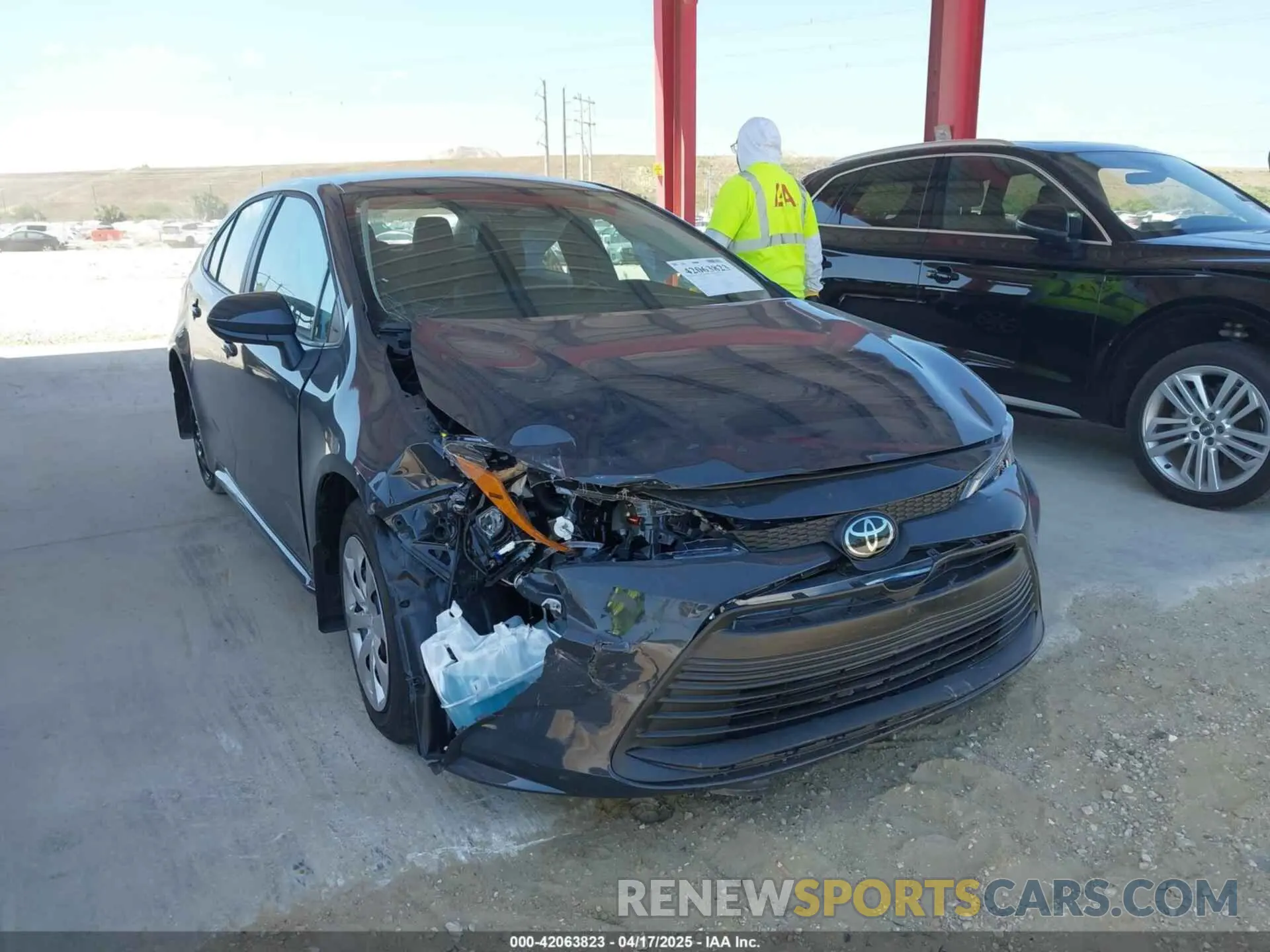 1 Photograph of a damaged car 5YFB4MDE1SP269904 TOYOTA COROLLA 2025