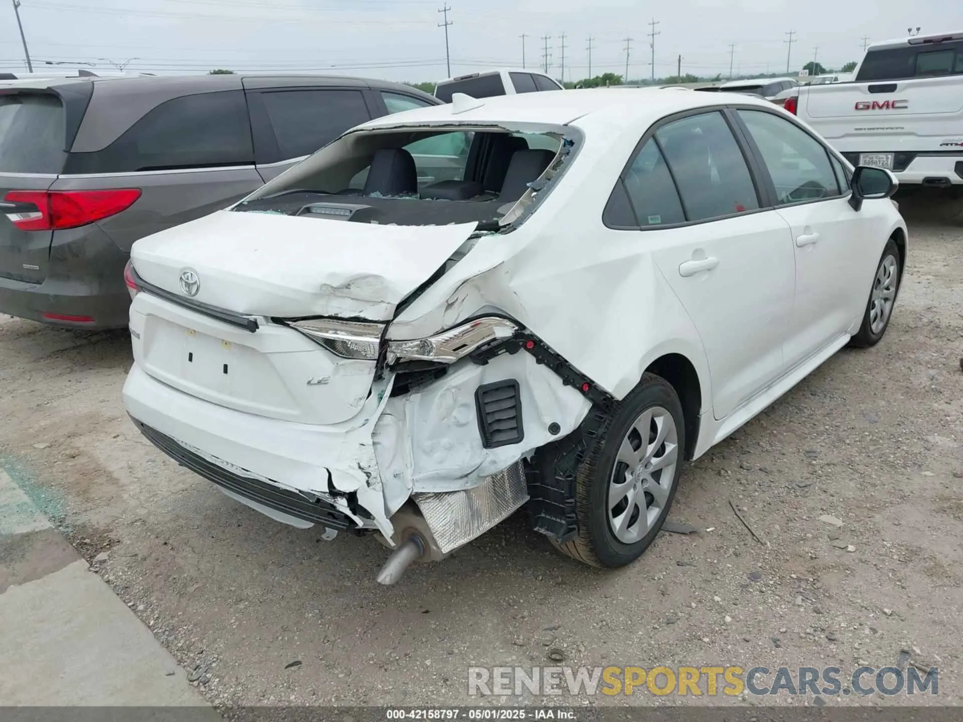 4 Photograph of a damaged car 5YFB4MDE1SP276772 TOYOTA COROLLA 2025