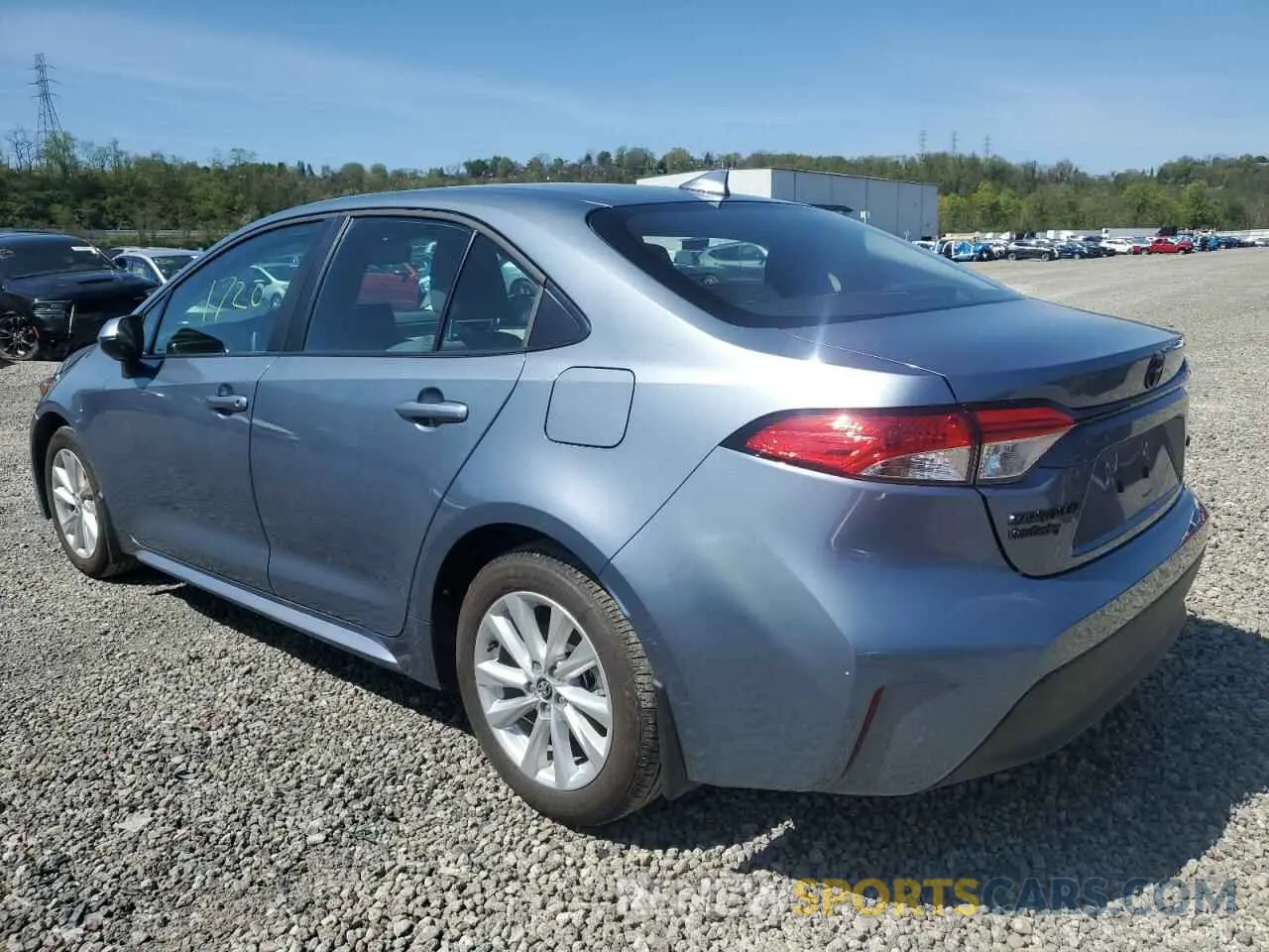 2 Photograph of a damaged car 5YFB4MDE2SP230920 TOYOTA COROLLA 2025