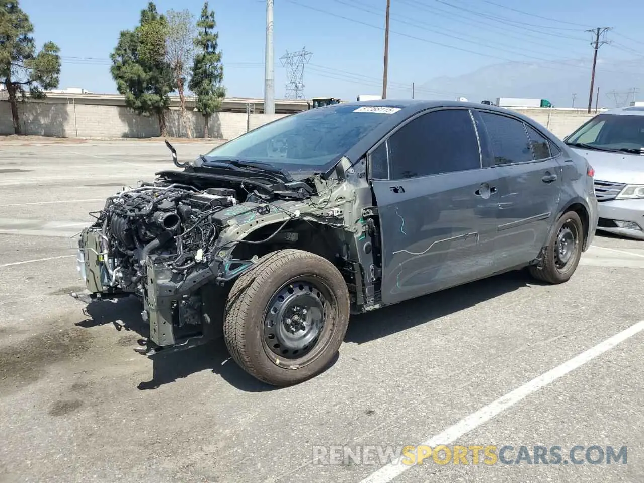 1 Photograph of a damaged car 5YFB4MDE2SP248317 TOYOTA COROLLA 2025