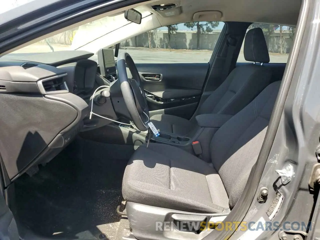7 Photograph of a damaged car 5YFB4MDE2SP248317 TOYOTA COROLLA 2025
