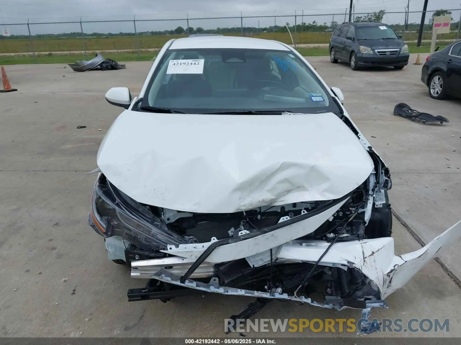 12 Photograph of a damaged car 5YFB4MDE2SP258667 TOYOTA COROLLA 2025