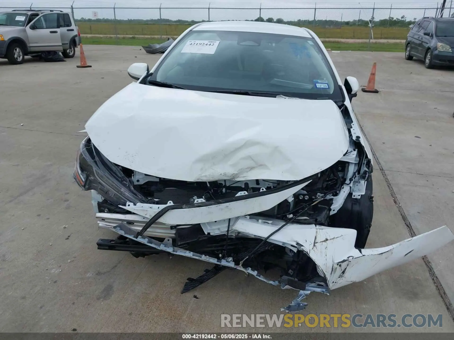 6 Photograph of a damaged car 5YFB4MDE2SP258667 TOYOTA COROLLA 2025