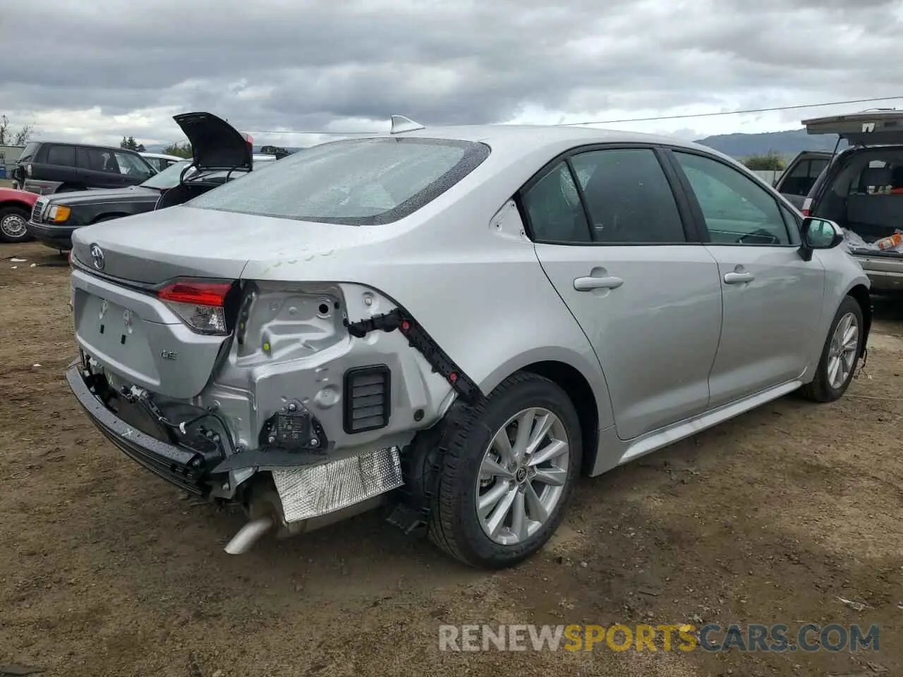 3 Photograph of a damaged car 5YFB4MDE2SP266977 TOYOTA COROLLA 2025