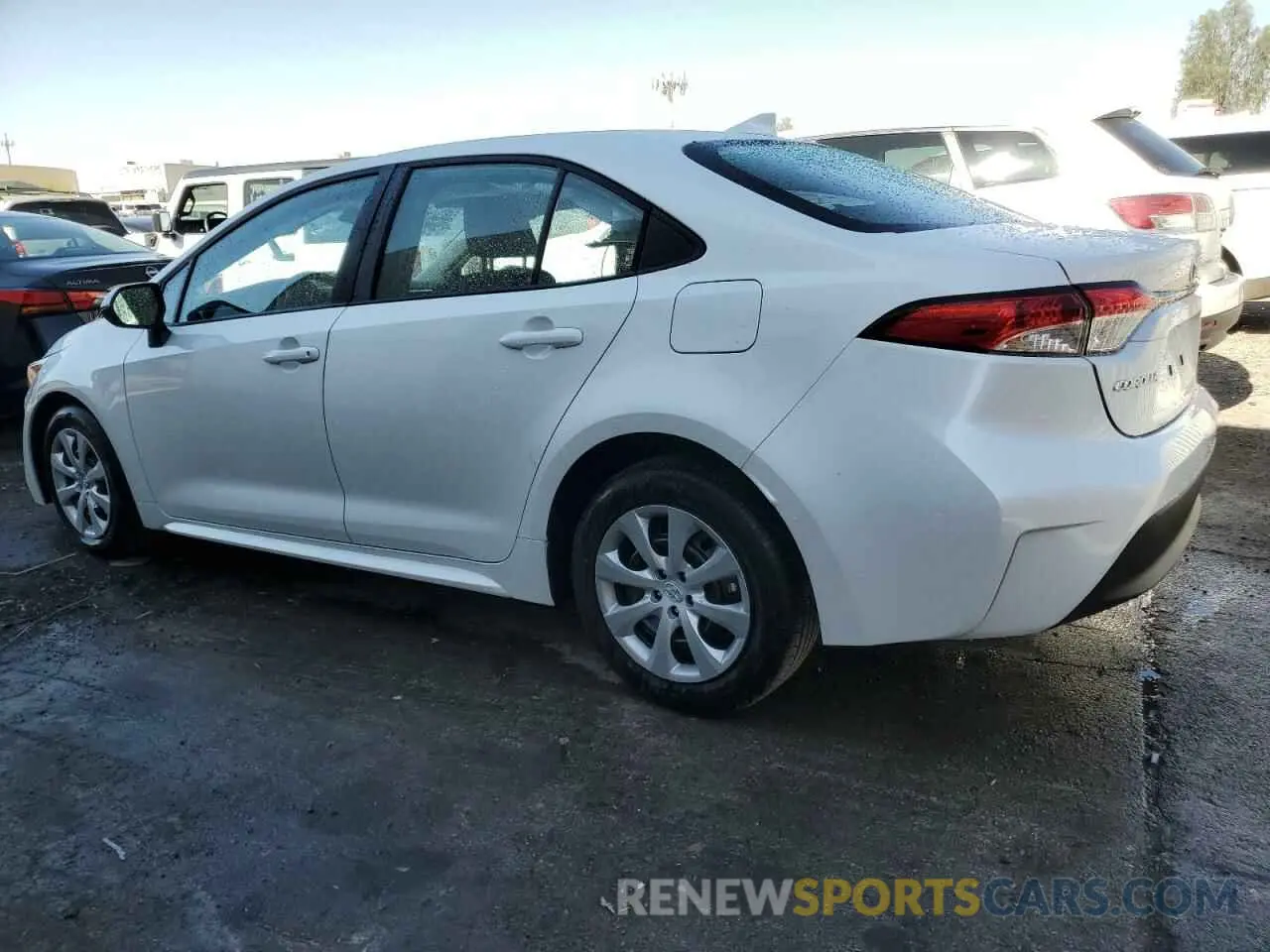 2 Photograph of a damaged car 5YFB4MDE2SP269619 TOYOTA COROLLA 2025
