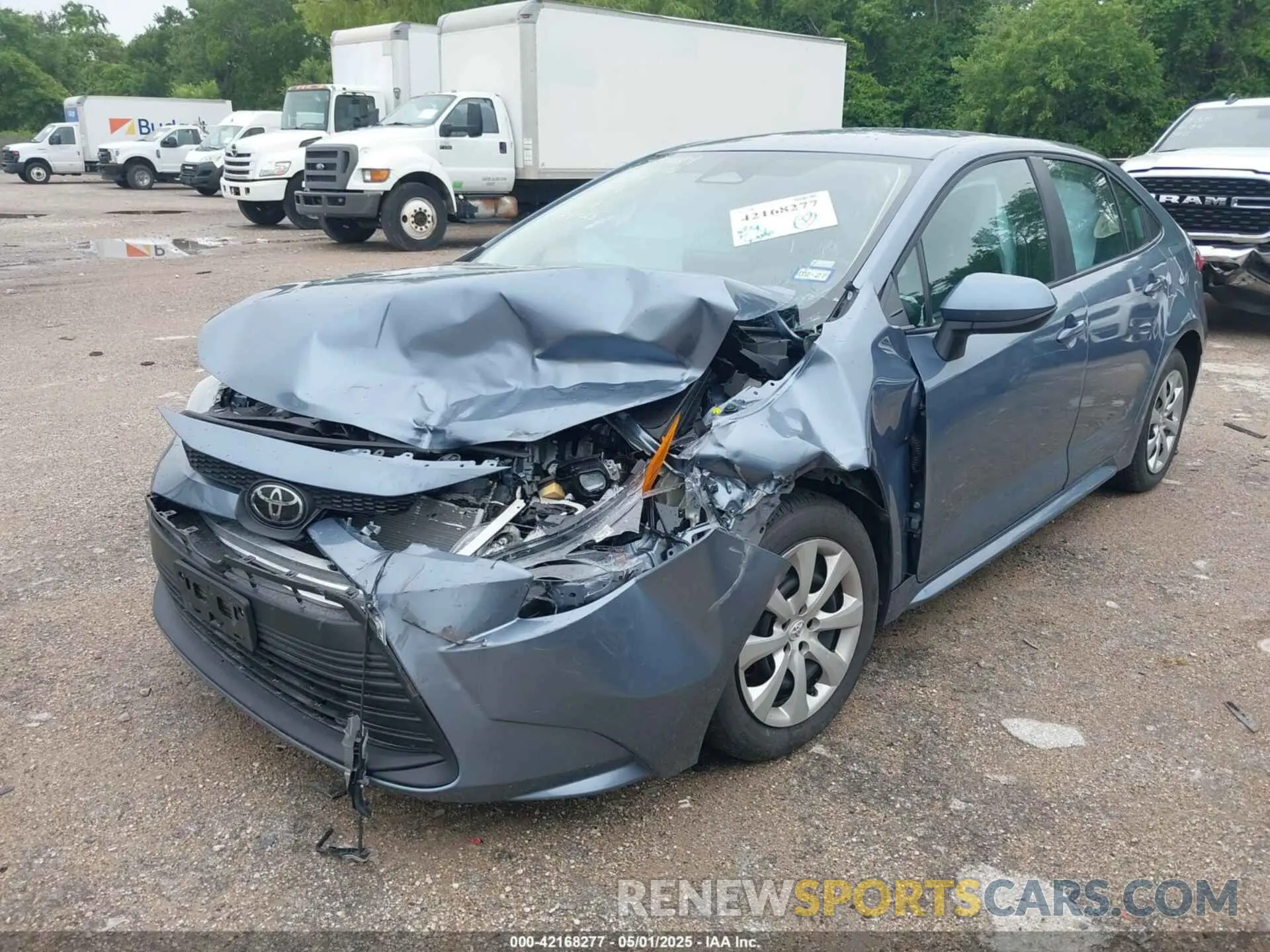 2 Photograph of a damaged car 5YFB4MDE2SP284881 TOYOTA COROLLA 2025