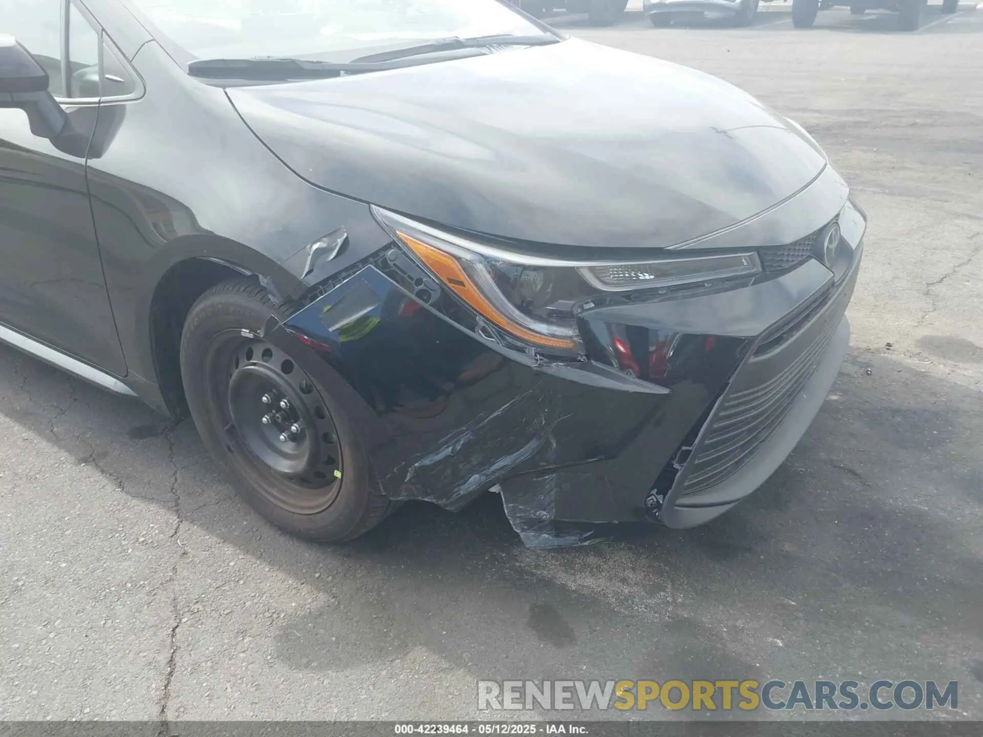 6 Photograph of a damaged car 5YFB4MDE3SP234975 TOYOTA COROLLA 2025