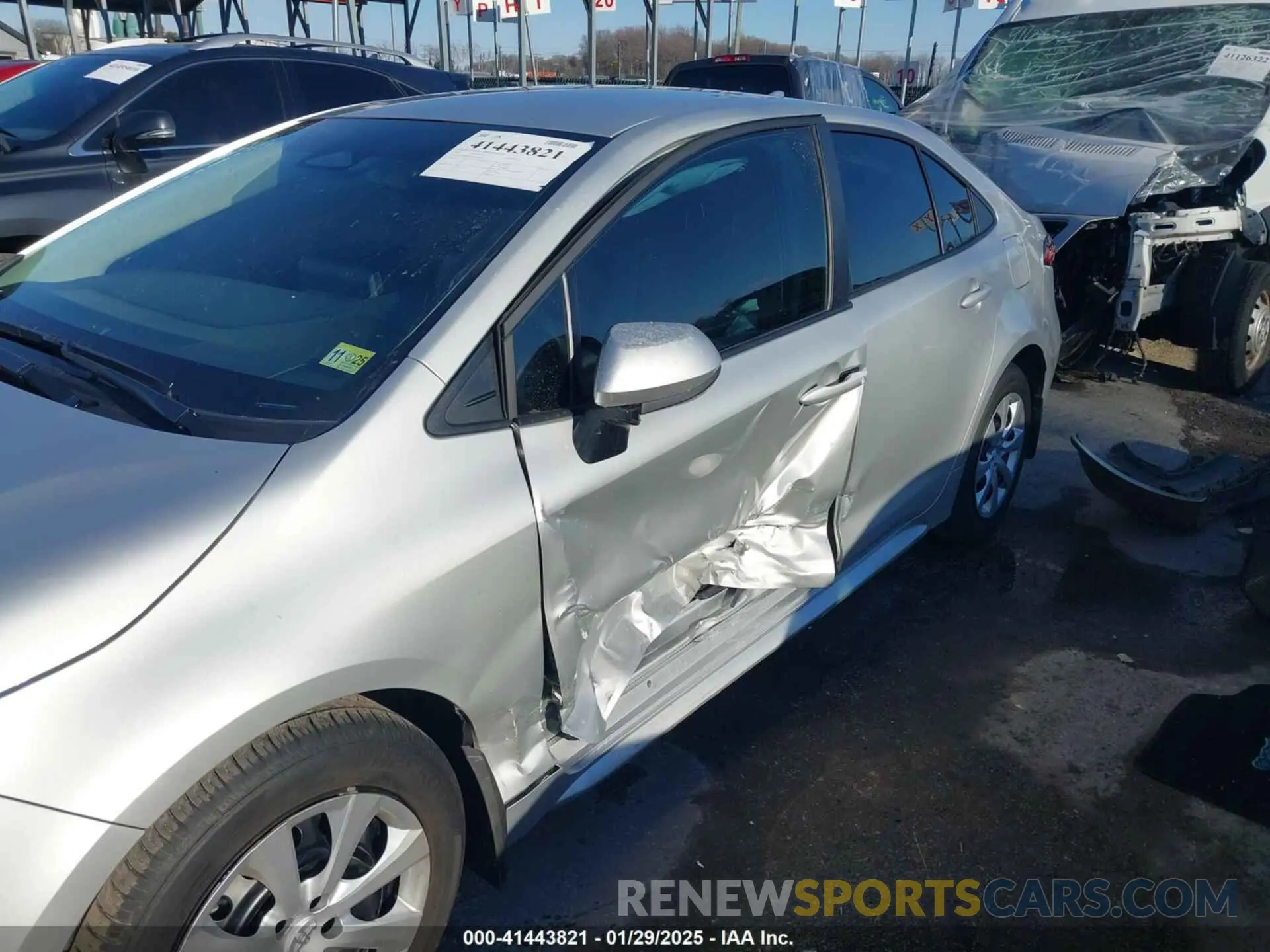 6 Photograph of a damaged car 5YFB4MDE3SP235043 TOYOTA COROLLA 2025