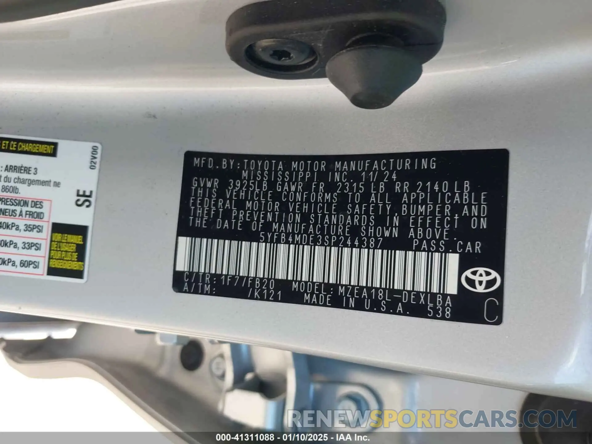 9 Photograph of a damaged car 5YFB4MDE3SP244387 TOYOTA COROLLA 2025