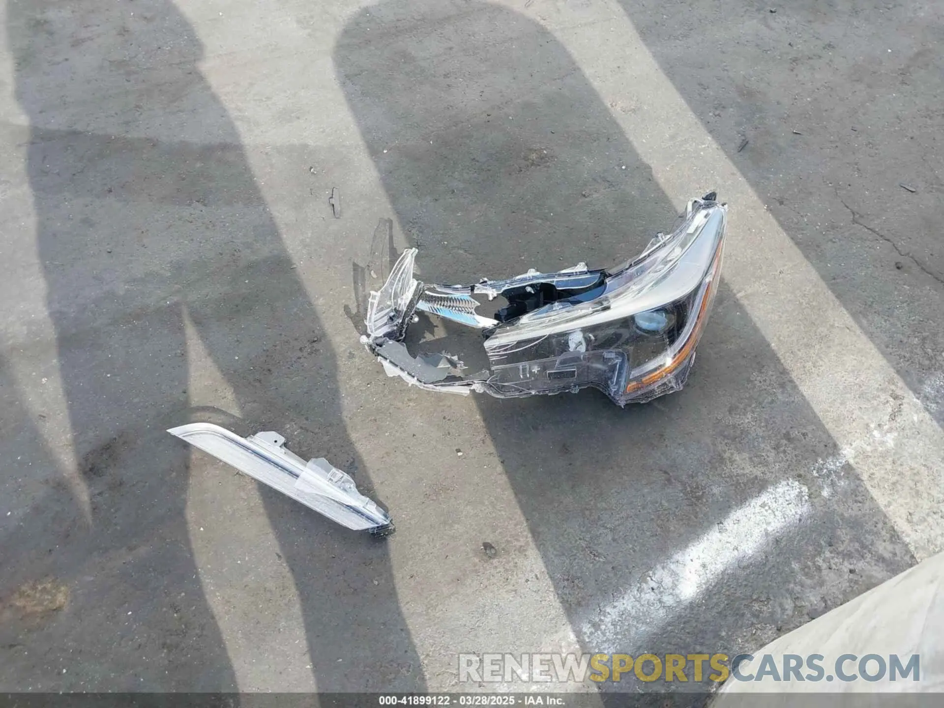 12 Photograph of a damaged car 5YFB4MDE3SP247242 TOYOTA COROLLA 2025