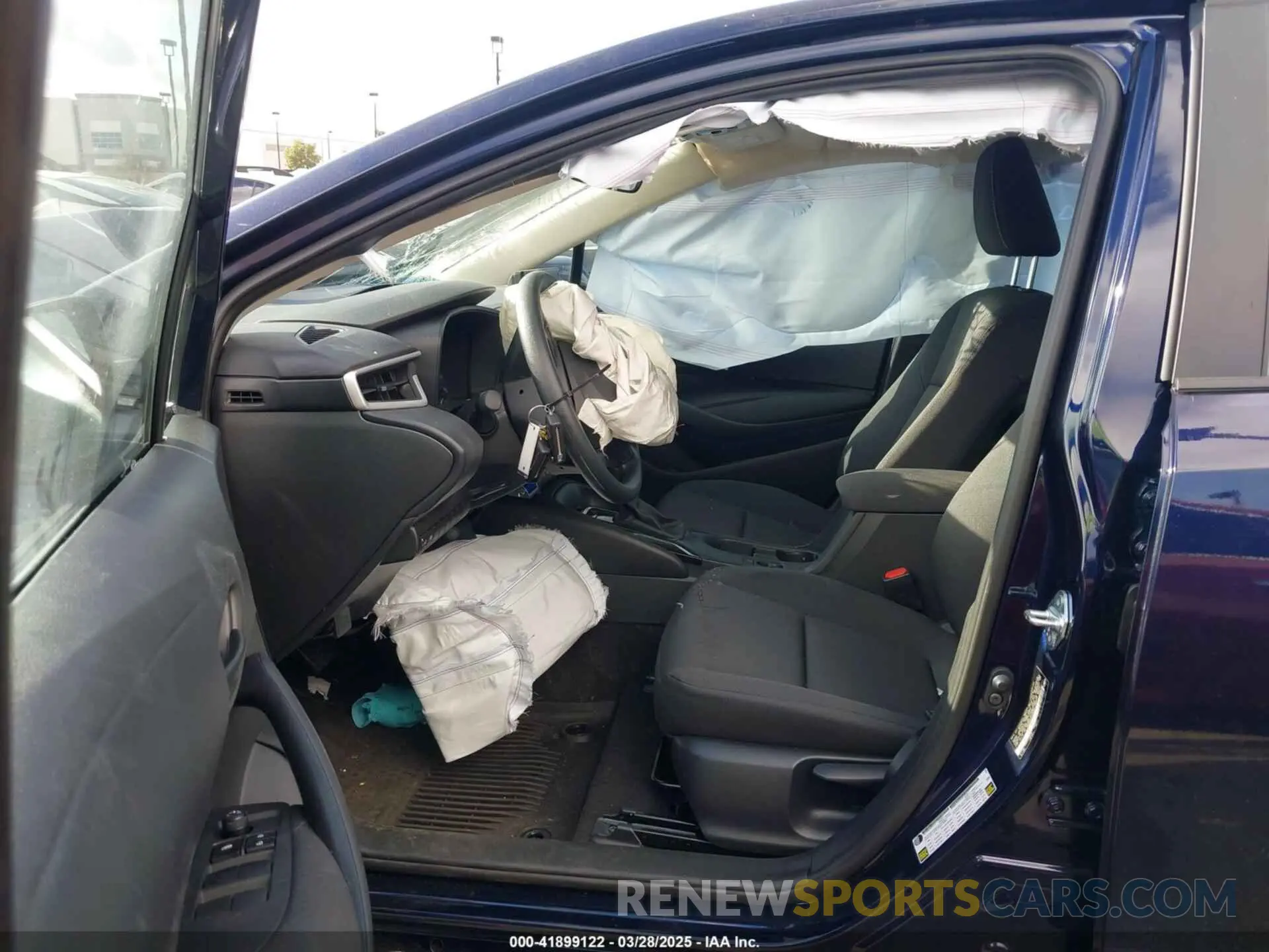 5 Photograph of a damaged car 5YFB4MDE3SP247242 TOYOTA COROLLA 2025