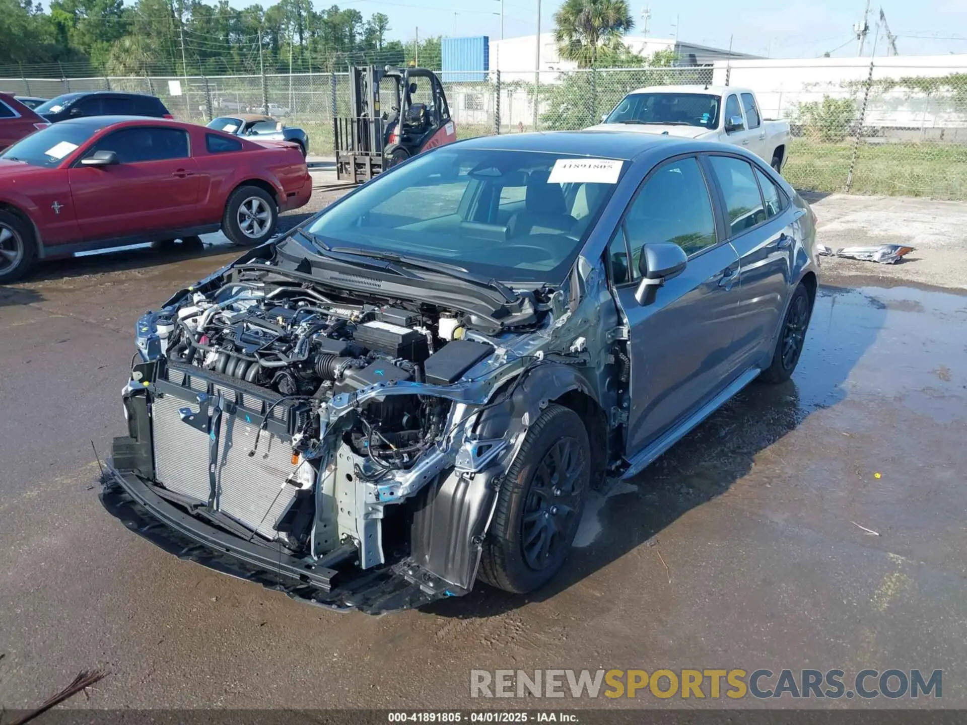 6 Photograph of a damaged car 5YFB4MDE3SP253736 TOYOTA COROLLA 2025