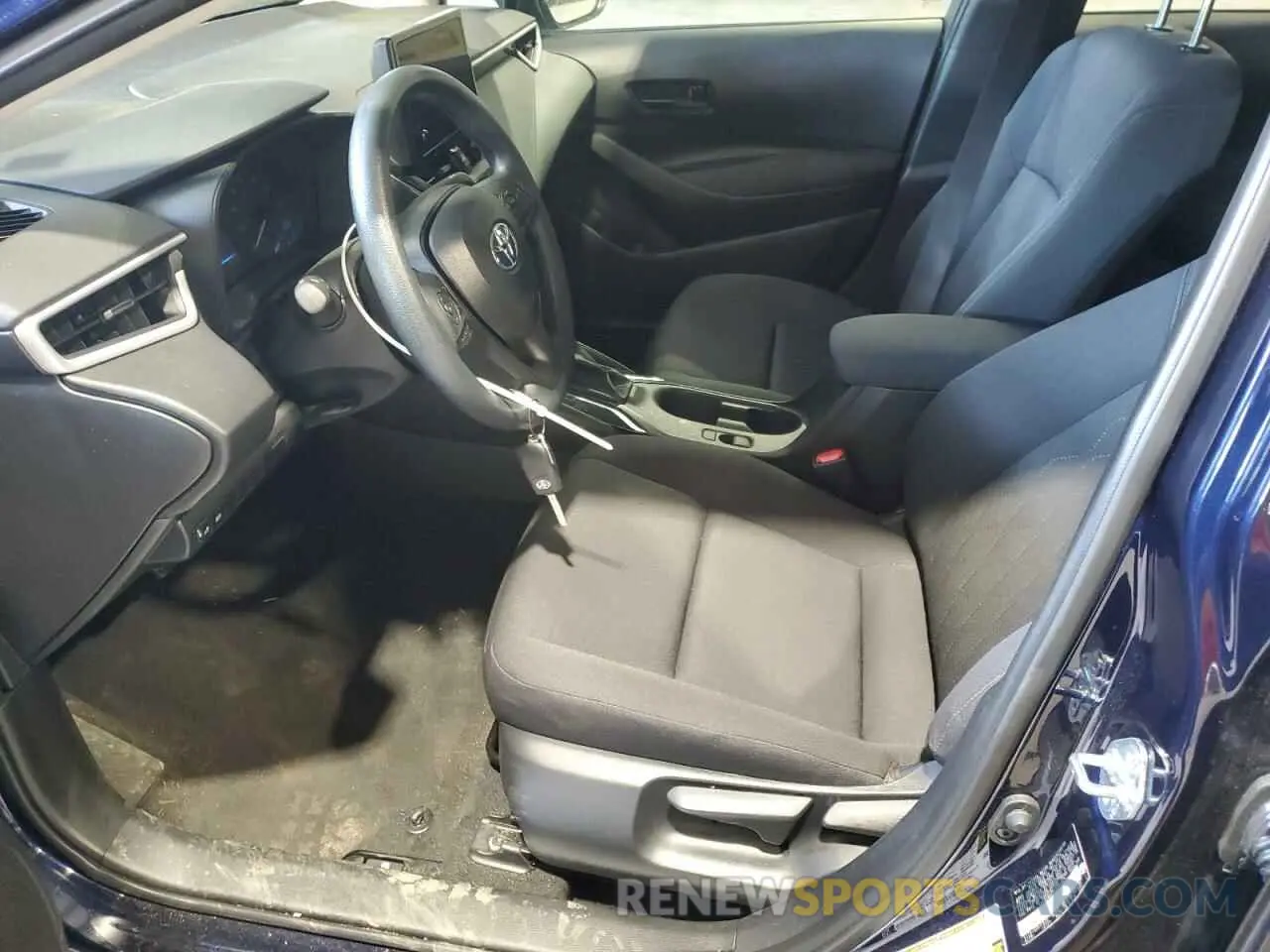 7 Photograph of a damaged car 5YFB4MDE3SP254949 TOYOTA COROLLA 2025