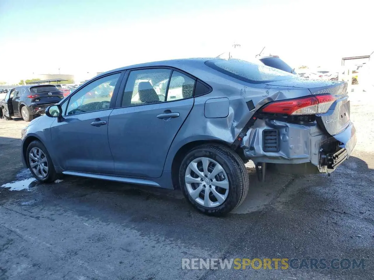 2 Photograph of a damaged car 5YFB4MDE3SP263330 TOYOTA COROLLA 2025