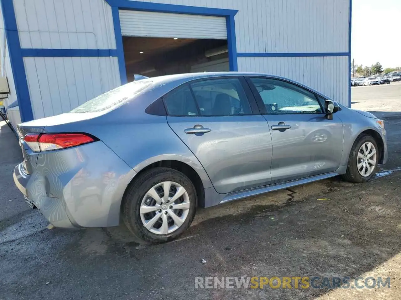 3 Photograph of a damaged car 5YFB4MDE3SP263330 TOYOTA COROLLA 2025