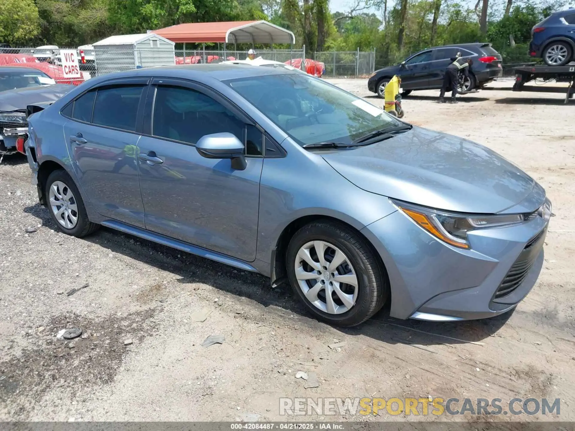 1 Photograph of a damaged car 5YFB4MDE3SP272898 TOYOTA COROLLA 2025