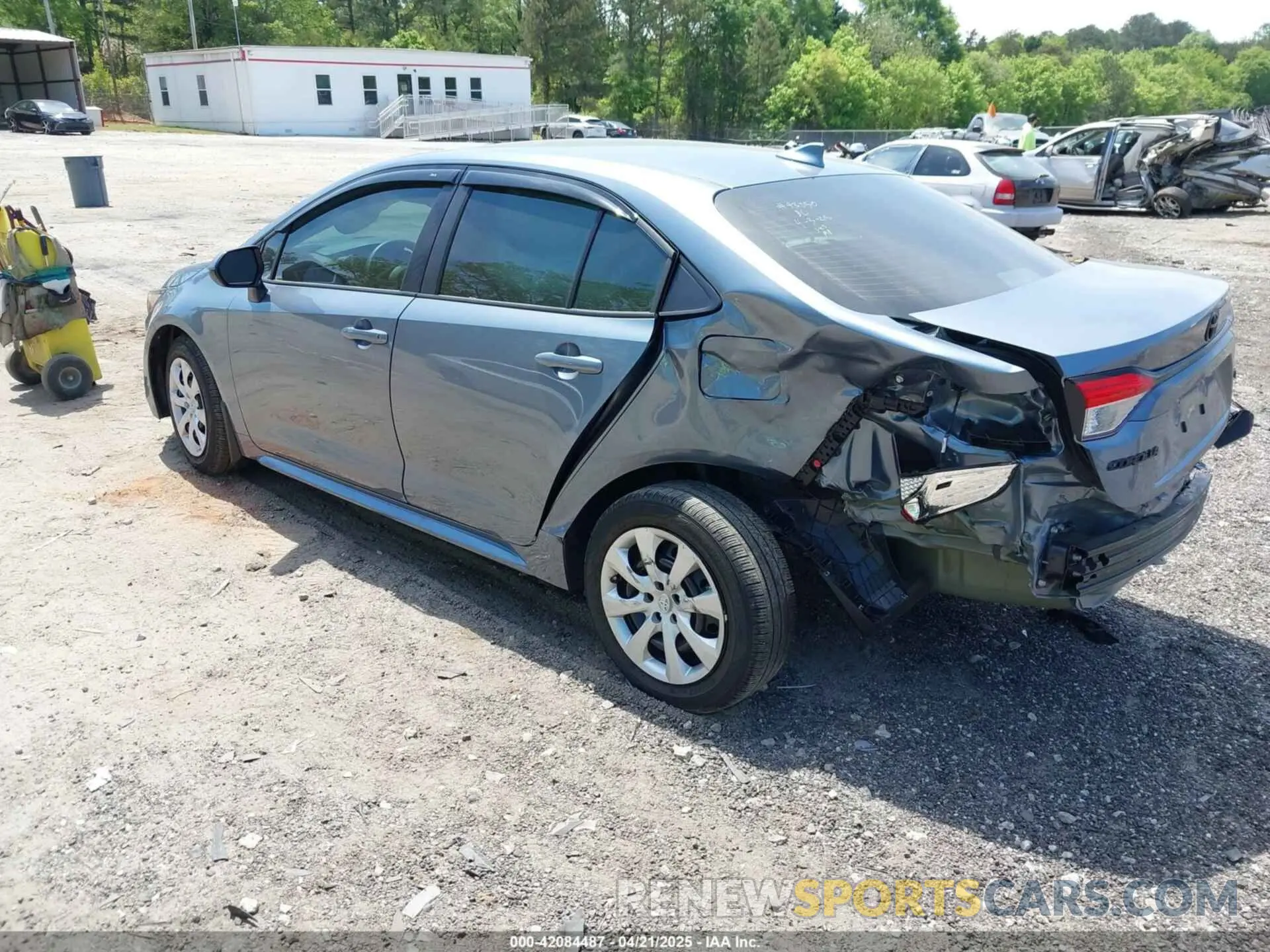 3 Photograph of a damaged car 5YFB4MDE3SP272898 TOYOTA COROLLA 2025