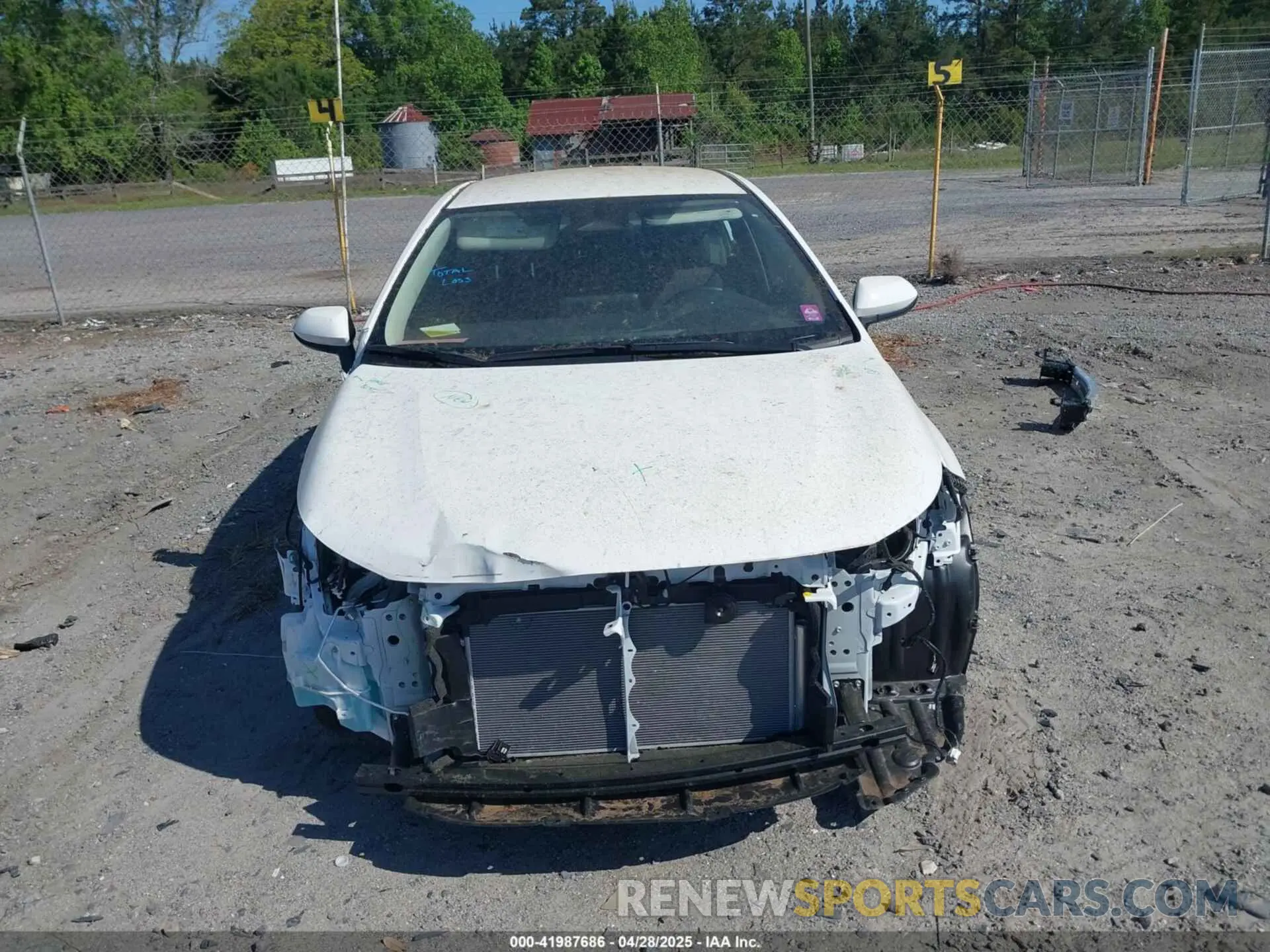 13 Photograph of a damaged car 5YFB4MDE3SP273131 TOYOTA COROLLA 2025