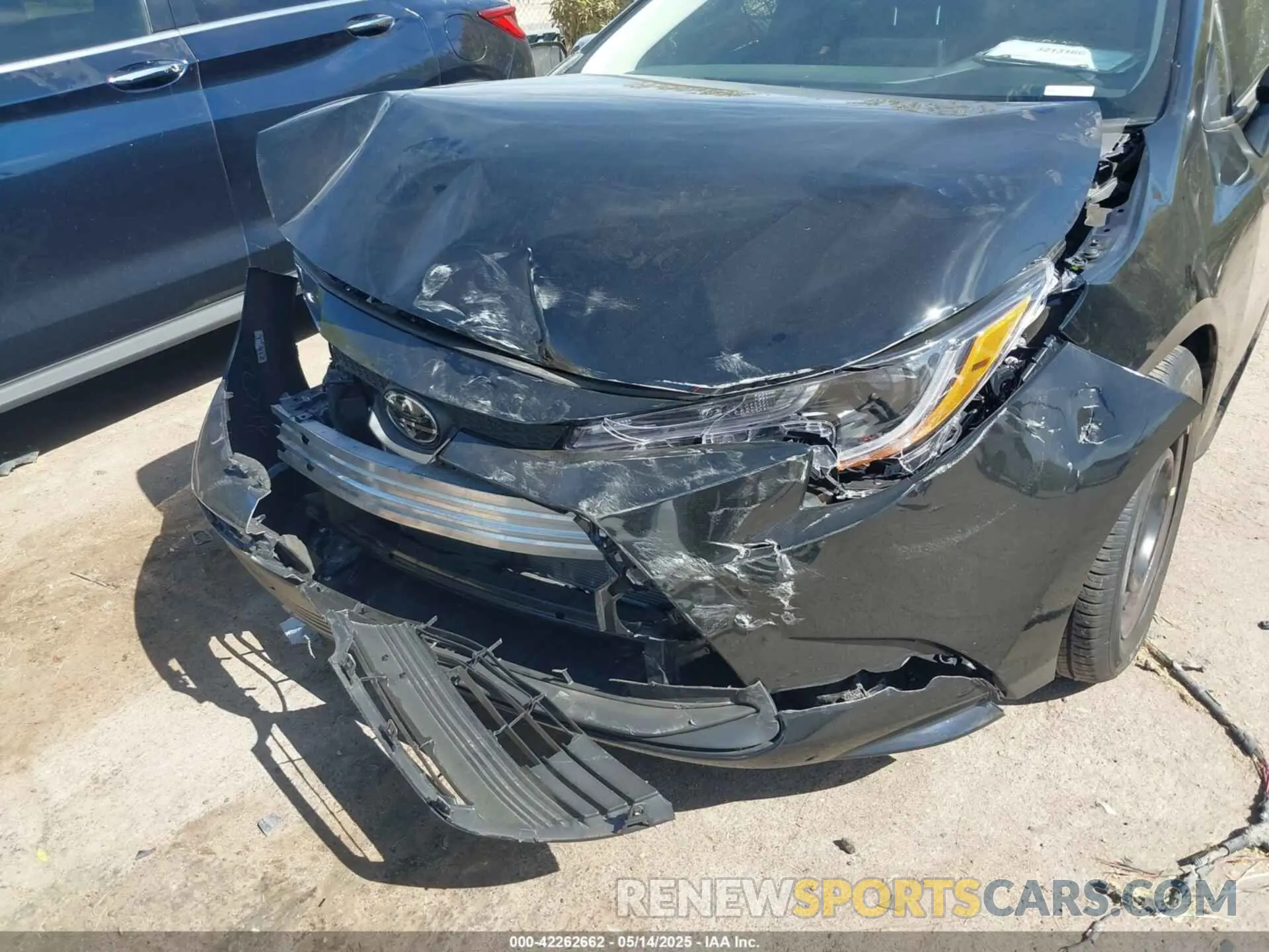 6 Photograph of a damaged car 5YFB4MDE3SP286008 TOYOTA COROLLA 2025