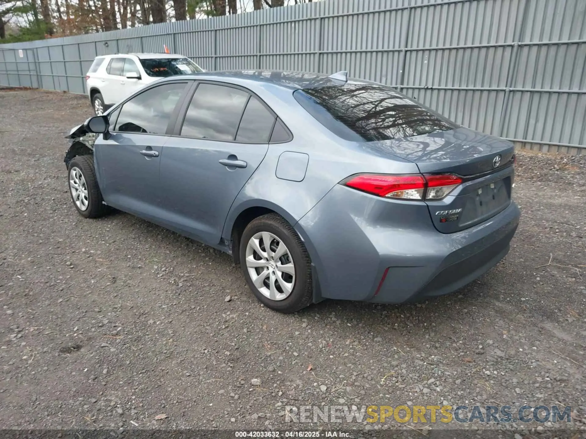 3 Photograph of a damaged car 5YFB4MDE4SP228795 TOYOTA COROLLA 2025