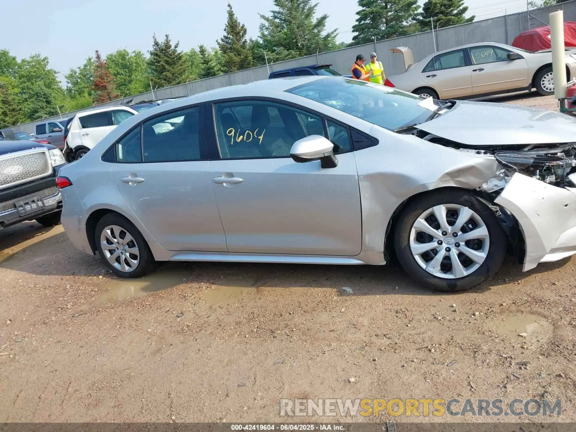 13 Photograph of a damaged car 5YFB4MDE4SP251669 TOYOTA COROLLA 2025