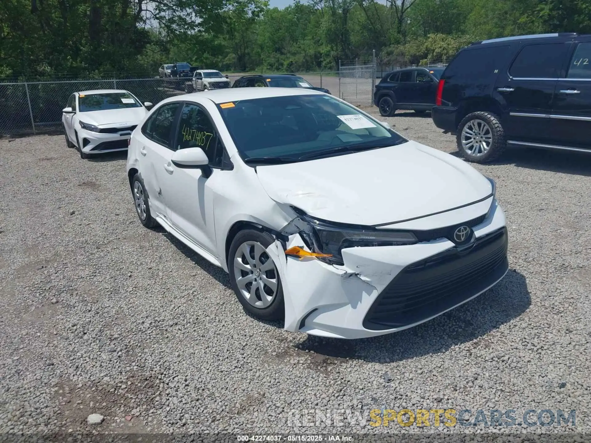 1 Photograph of a damaged car 5YFB4MDE4SP266477 TOYOTA COROLLA 2025