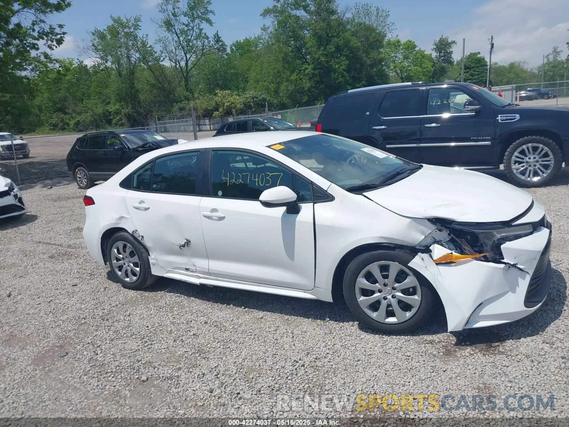 6 Photograph of a damaged car 5YFB4MDE4SP266477 TOYOTA COROLLA 2025