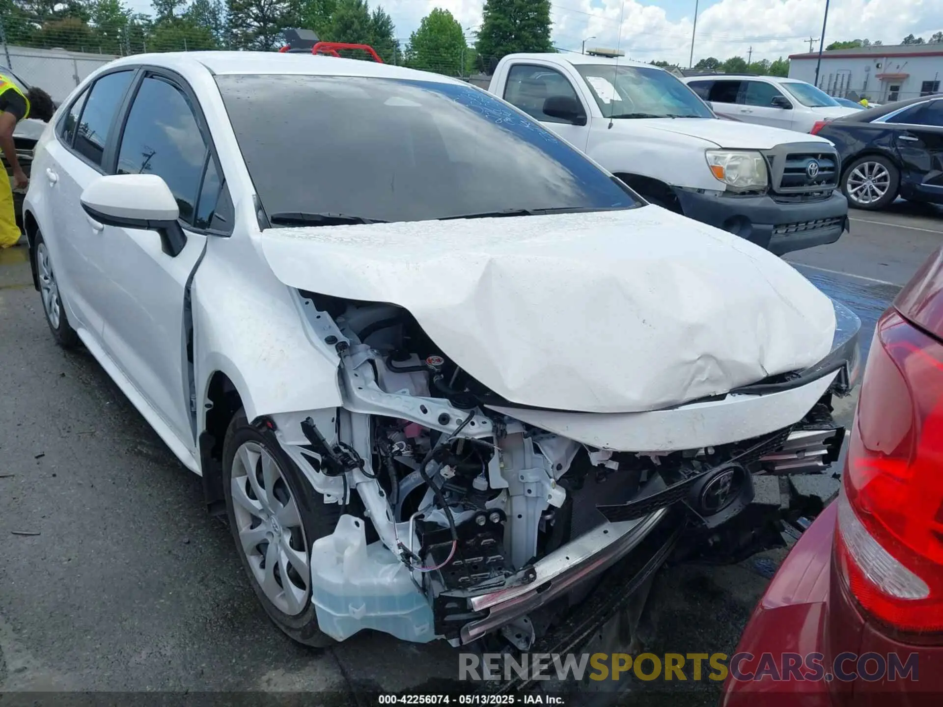 12 Photograph of a damaged car 5YFB4MDE4SP276037 TOYOTA COROLLA 2025