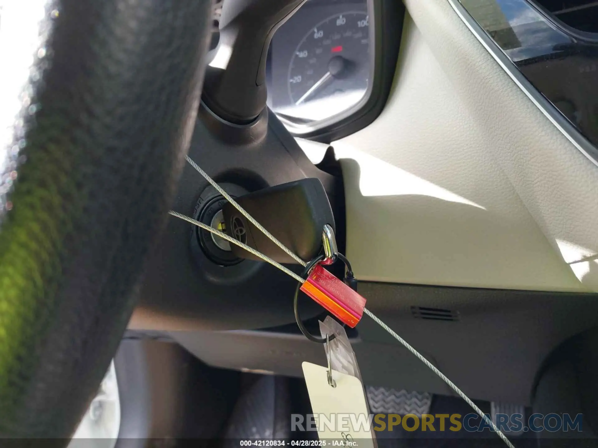 11 Photograph of a damaged car 5YFB4MDE4SP276118 TOYOTA COROLLA 2025