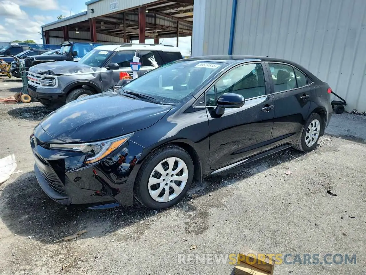 1 Photograph of a damaged car 5YFB4MDE4SP282243 TOYOTA COROLLA 2025