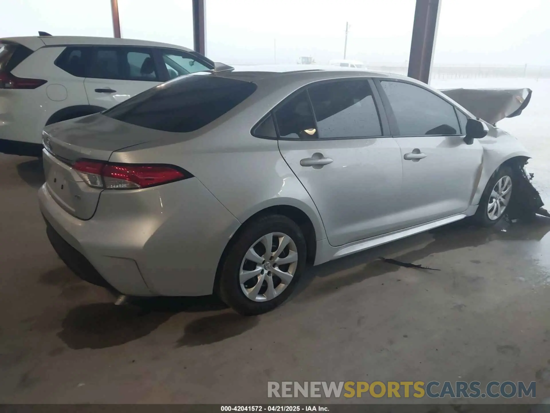 4 Photograph of a damaged car 5YFB4MDE5SP253480 TOYOTA COROLLA 2025